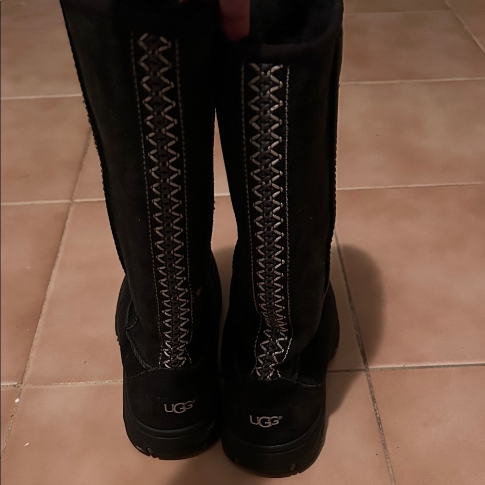 UGG Women's Black Winter Boots